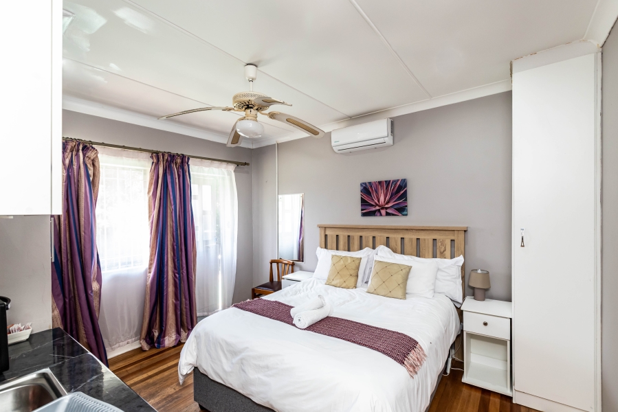 4 Bedroom Property for Sale in Beacon Bay Eastern Cape